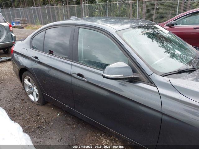 WBA3B1C57EP679653 BMW 3 Series 320i