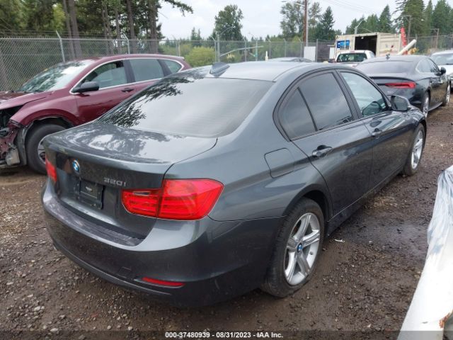 WBA3B1C57EP679653 BMW 3 Series 320i