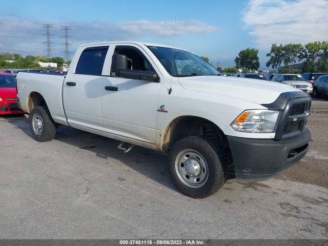 RAM 2500 Tradesman 2018 3C6UR5CL4JG279158 zdjęcie główne