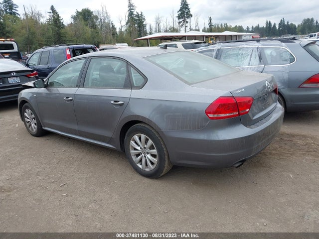 1VWAT7A33FC034287 Volkswagen Passat 1.8t Wolfsburg Ed