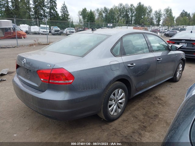 1VWAT7A33FC034287 Volkswagen Passat 1.8t Wolfsburg Ed
