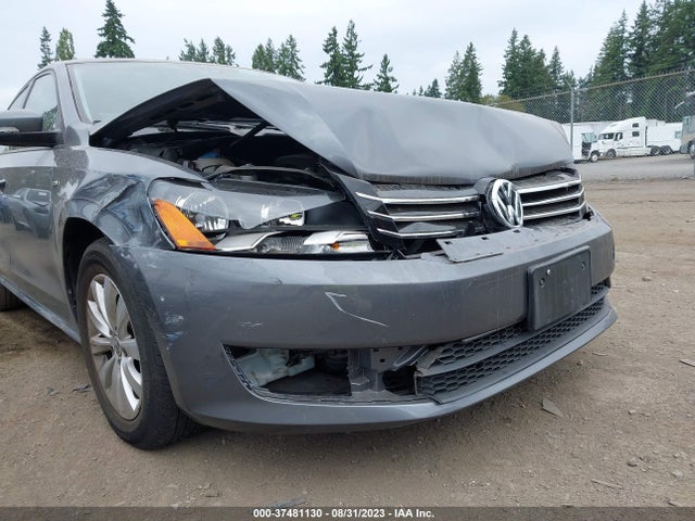 1VWAT7A33FC034287 Volkswagen Passat 1.8t Wolfsburg Ed