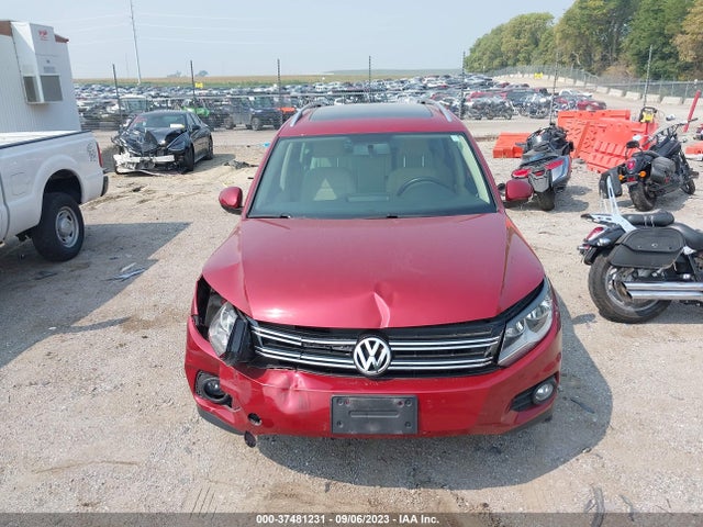 WVGBV7AX0FW108179 Volkswagen TIGUAN SE