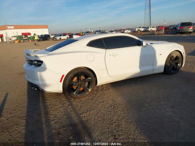 2019 CHEVROLET CAMARO 1G1FF1R72K0142523 Photo 3