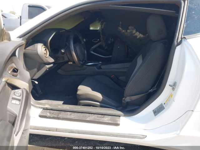 2019 CHEVROLET CAMARO 1G1FF1R72K0142523 Photo 4