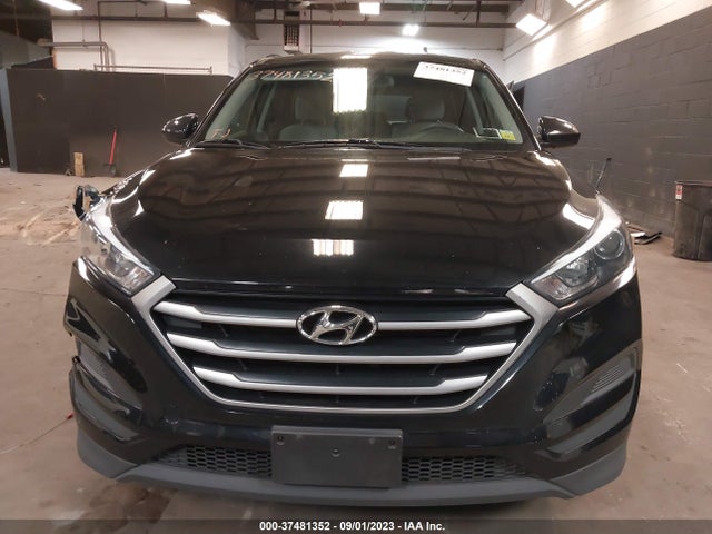 Hyundai TUCSON SE 2018 KM8J2CA42JU802413 Image 12