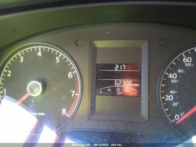 3VW2K7AJ9EM330918 Volkswagen Jetta Sedan S