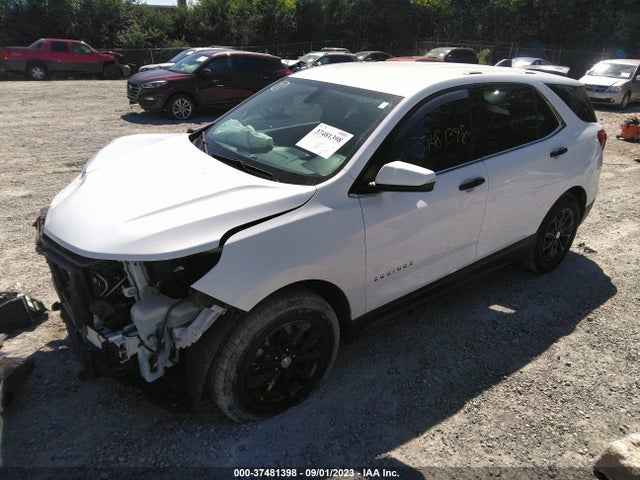 Chevrolet EQUINOX LT 2018 2GNAXSEV5J6273791 Image 2
