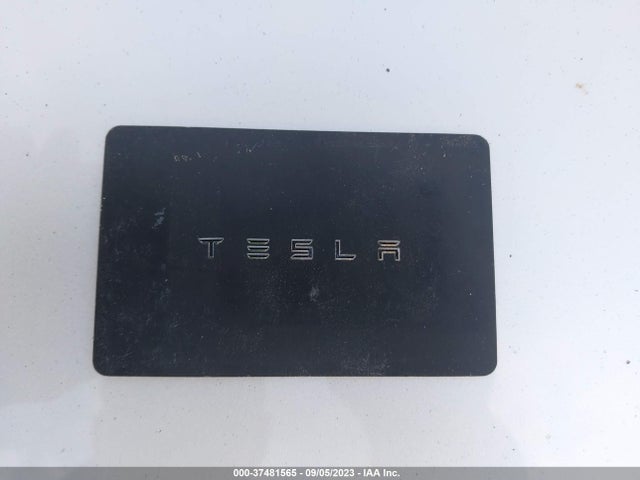 2018 Tesla 3, VIN: 5YJ3E1EA2JF037981