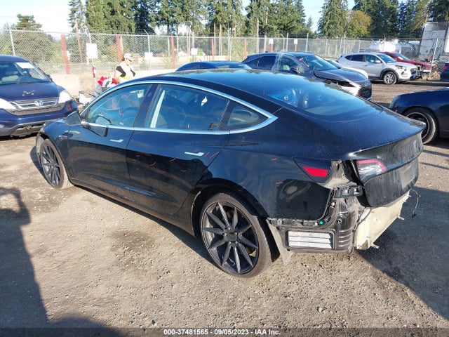 2018 Tesla 3, VIN: 5YJ3E1EA2JF037981