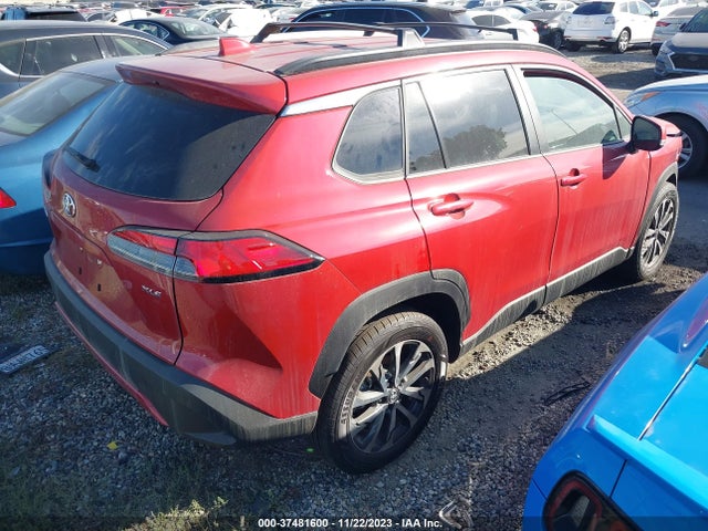 Toyota Corolla Cross Xle 2023 7MUDAAAG5PV052477 Image 4
