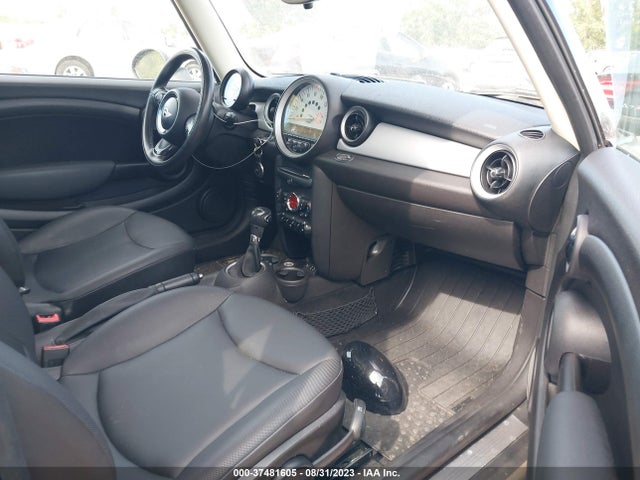 2013 MINI COOPER HARDTOP WMWSU3C59DT544035 Photo 4