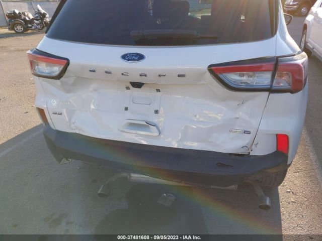 1FMCU9G66LUA84057 Ford ESCAPE SE