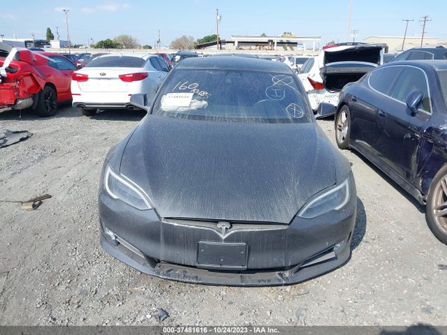 Tesla Model S 90d 2017 5YJSA1E26HF215014 Image 11