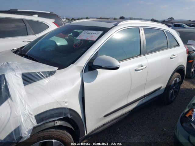 KNDCE3LG6L5055701 KIA Niro Ev Ex Premium