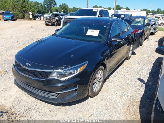 KIA Optima Lx 2018 5XXGT4L30JG261020 Image 2