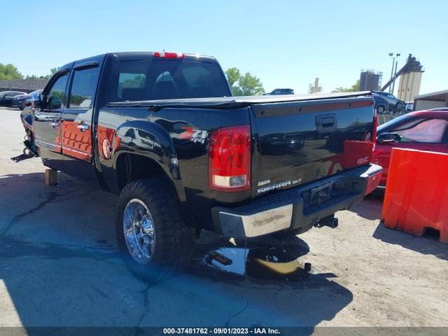 2011 GMC SIERRA 1500 SLT VIN: 3GTP2WE31BG167397