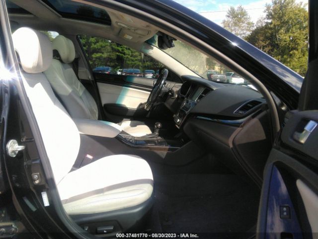 KNALN4D79E5121386 KIA Cadenza Premium