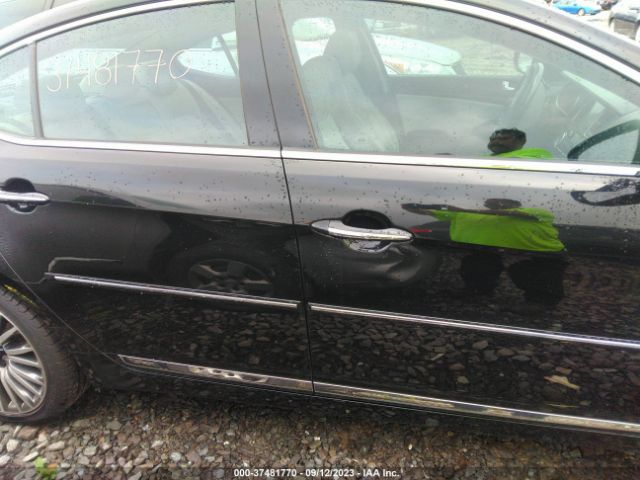 KNALN4D79E5121386 KIA Cadenza Premium