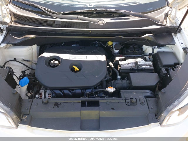 KIA SOUL + 2017 KNDJP3A5XH7432352 Image 10