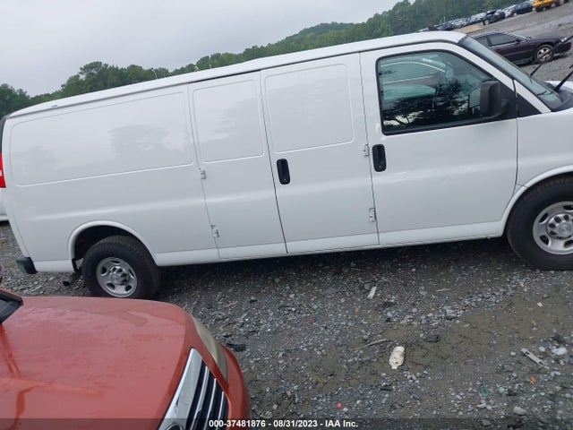 Chevrolet EXPRESS CARGO VAN 2020 1GCWGBFG4L1119447 Image 13