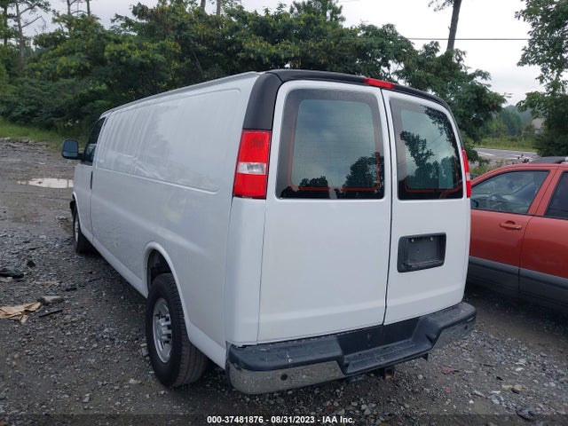 Chevrolet EXPRESS CARGO VAN 2020 1GCWGBFG4L1119447 Image 3