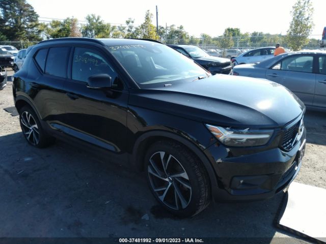 2019 VOLVO XC40 YV4162UM1K2151106