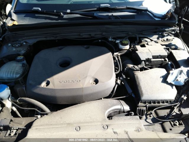 2019 VOLVO XC40 YV4162UM1K2151106 Photo 9