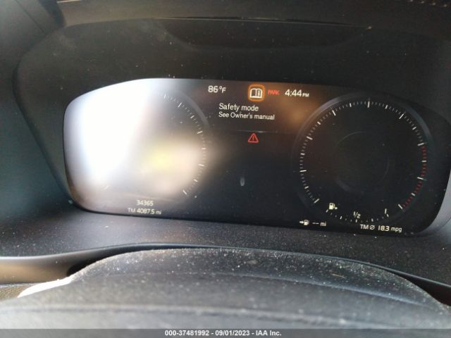 2019 VOLVO XC40 YV4162UM1K2151106 Photo 6