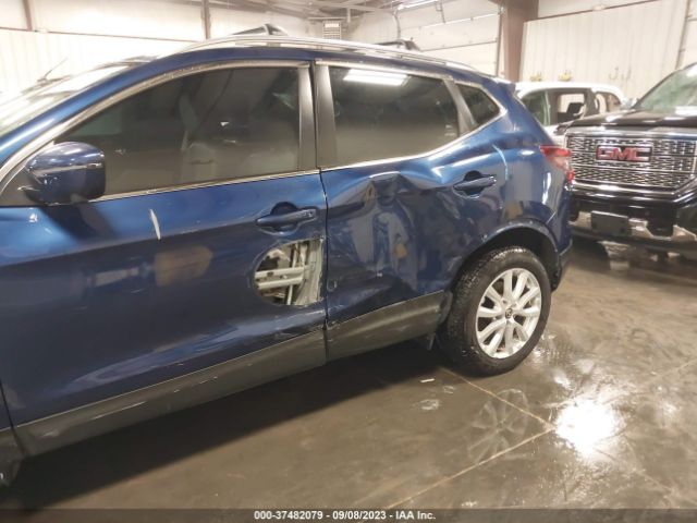 JN1BJ1CW5LW393901 Nissan Rogue Sport Sv