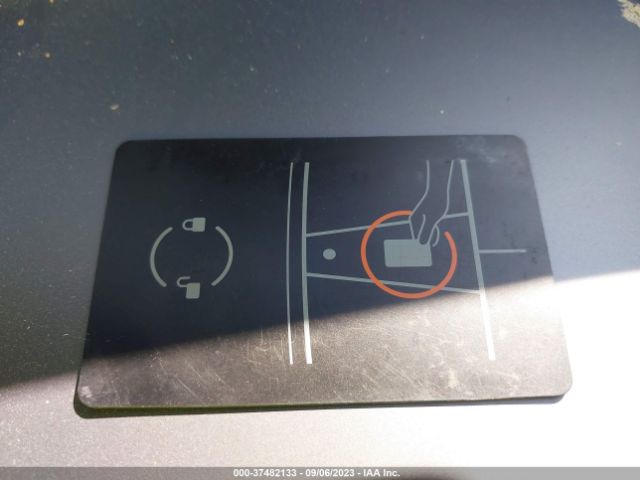 5YJ3E1EA3PF478141 Tesla MODEL 3