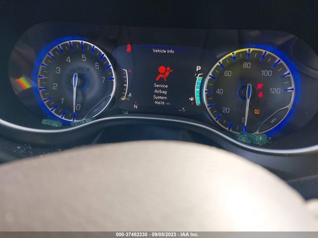 2C4RC1GG9JR233082 Chrysler Pacifica Limited