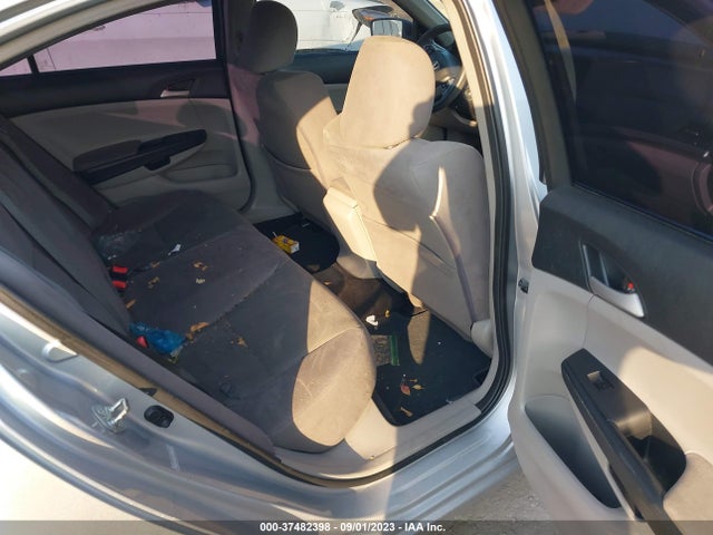 2011 HONDA ACCORD SDN LX VIN: 1HGCP2F33BA153654