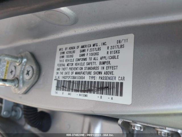 2011 HONDA ACCORD SDN LX VIN: 1HGCP2F33BA153654