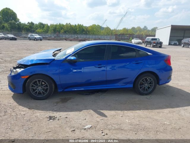 19XFC2F52JE025040 Honda Civic Sedan Lx