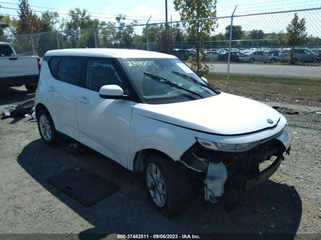 KIA SOUL S 2020 KNDJ23AUXL7003324 Image 1