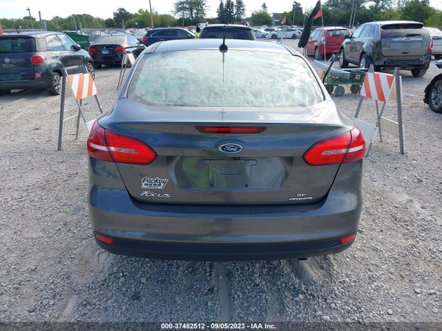 2016 FORD FOCUS SE VIN: 1FADP3F24GL250637