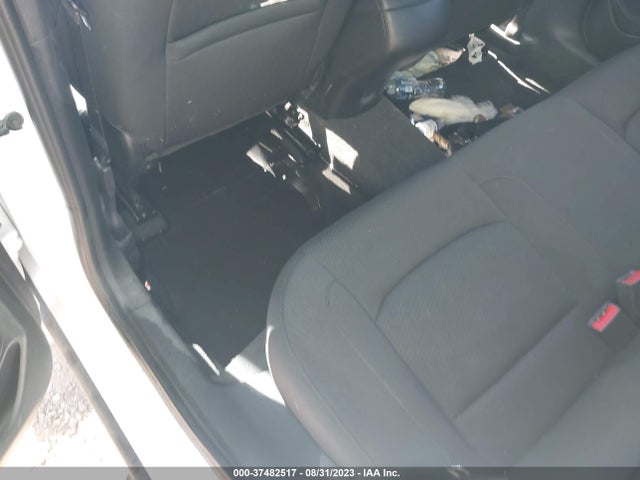 Chevrolet MALIBU RS 2021 1G1ZG5ST3MF017362 Image 8