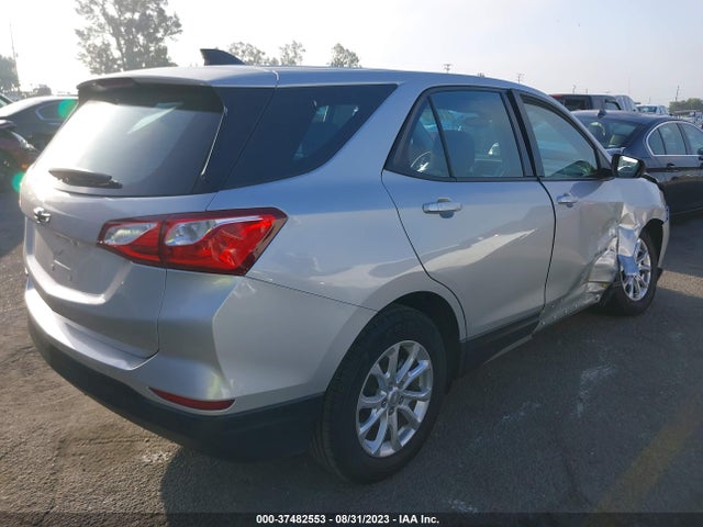 Chevrolet EQUINOX LS 2019 3GNAXHEV8KL300496 Image 4