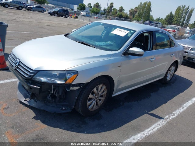 1VWAT7A37FC121349 Volkswagen Passat 1.8t Limited Edition