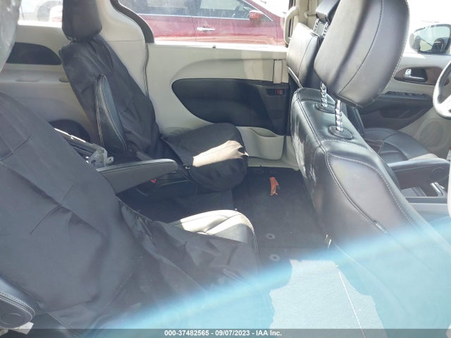 2C4RC1DG7LR256934 Chrysler Voyager Lxi