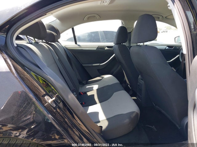3VW2B7AJXHM293527 Volkswagen Jetta 1.4t S