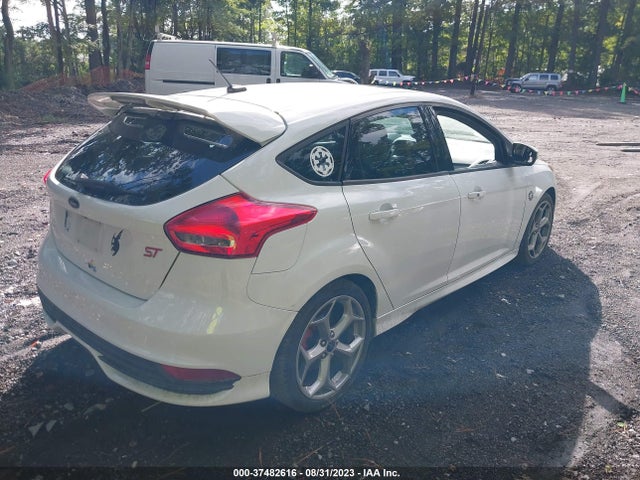 2015 FORD FOCUS ST VIN: 1FADP3L99FL346005