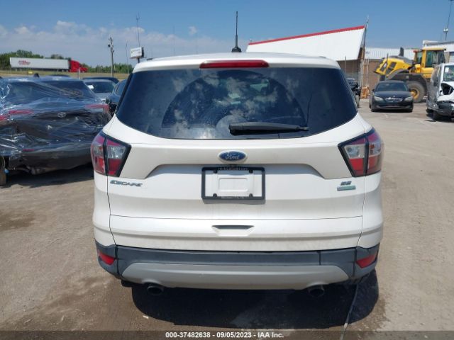 1FMCU0GDXHUE39121 Ford ESCAPE SE