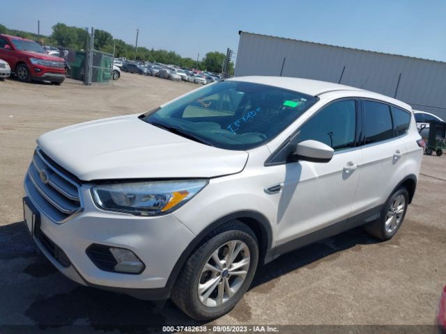 1FMCU0GDXHUE39121 Ford ESCAPE SE