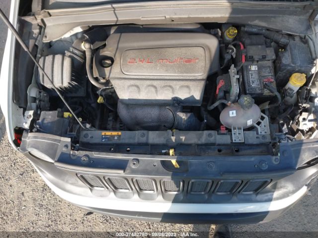 ZACCJBCBXHPE60078 Jeep Renegade Trailhawk