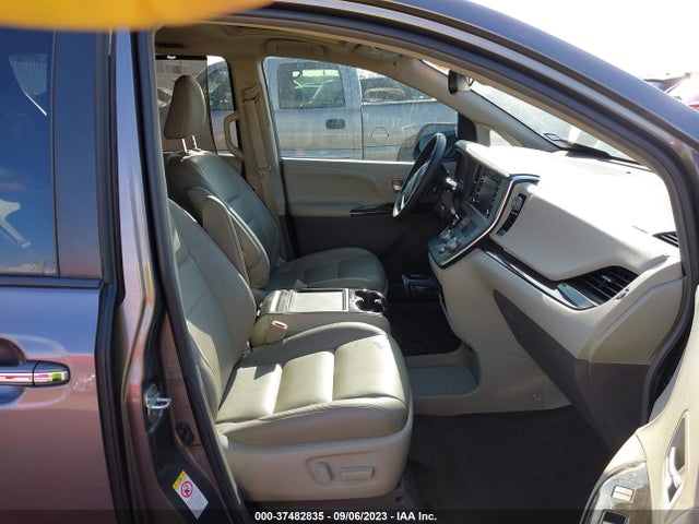 2018 TOYOTA SIENNA XLE AUTO ACCESS VIN: 5TDYZ3DC9JS955277