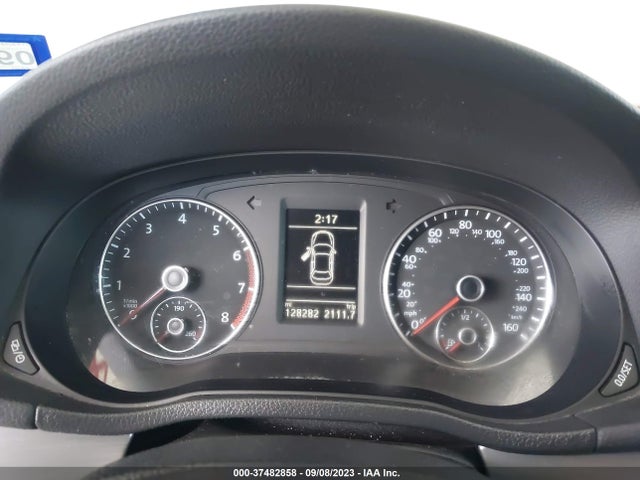 1VWBS7A34EC050021 Volkswagen Passat Se W/sunroof