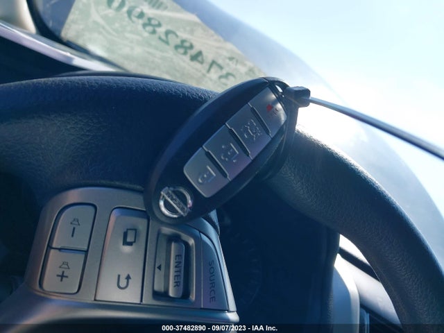 Nissan Altima 2.5 S 2015 1N4AL3AP7FN365589 Image 3
