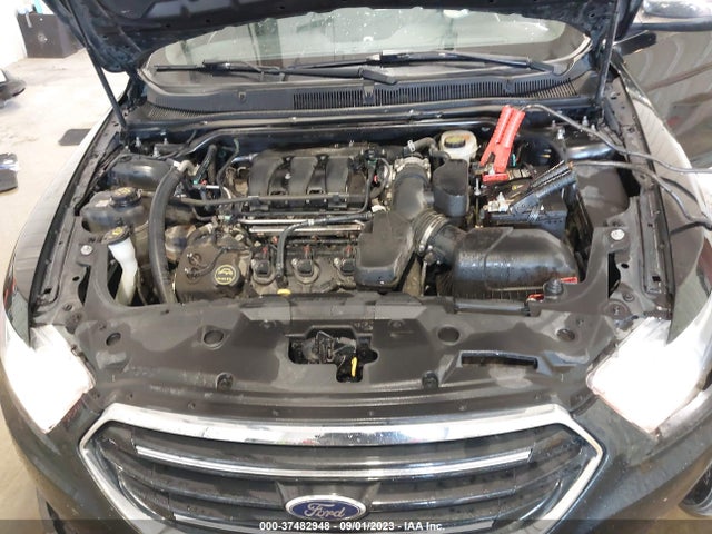 Ford Taurus Limited 2015 1FAHP2F88FG118455 Image 10